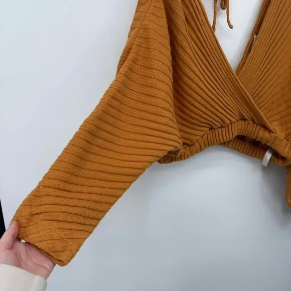 Free People Beach Orange Ribbed Wrap Top Long Sleeve Cropped Medium - Picture 2 of 8
